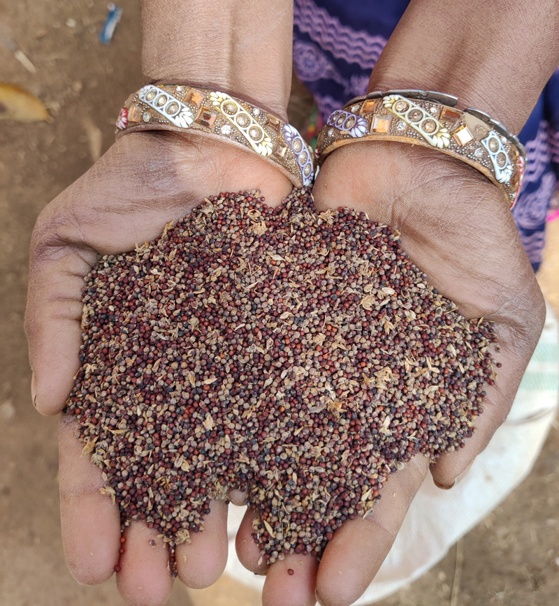 Rubber se bracelet banane ka tarika bracelet making for girls रबर स बरसलट  बनन  YouTube