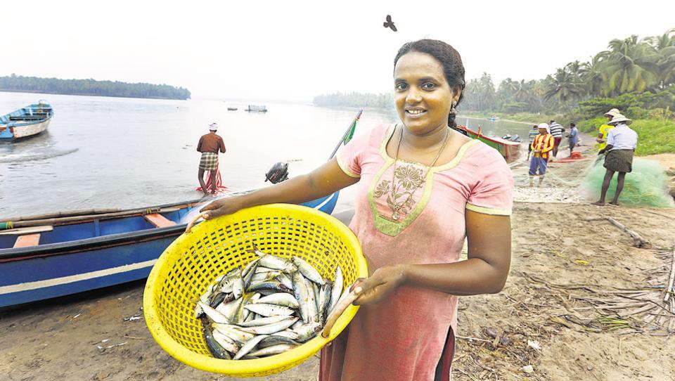 Meet India's first and only licensed fisherwoman, KC Rekha - Vikalp Sangam