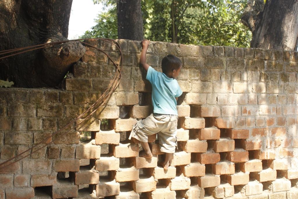 Musings on Education, Learning and Schooling in the context of Imlee Mahuaa School